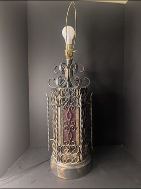Vintage Gothic Black and Gold Scroll Table Lamp